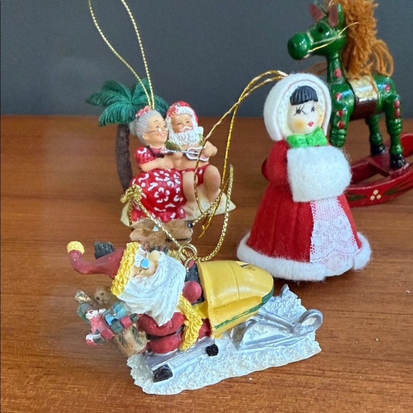 Assorted Christmas Ornaments vintage handmade collectibles - Picture 3 of 8